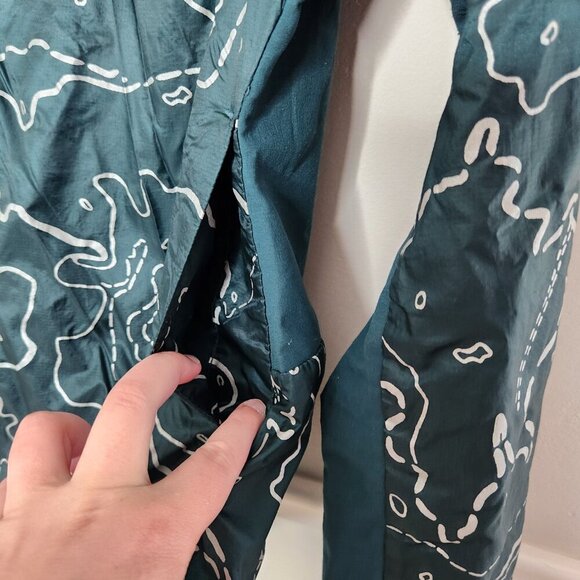 THE NORTH FACE Teal Topography Print Hybrid Jacket - Picture 3 of 7